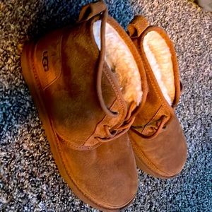 These uggs  are in good condition